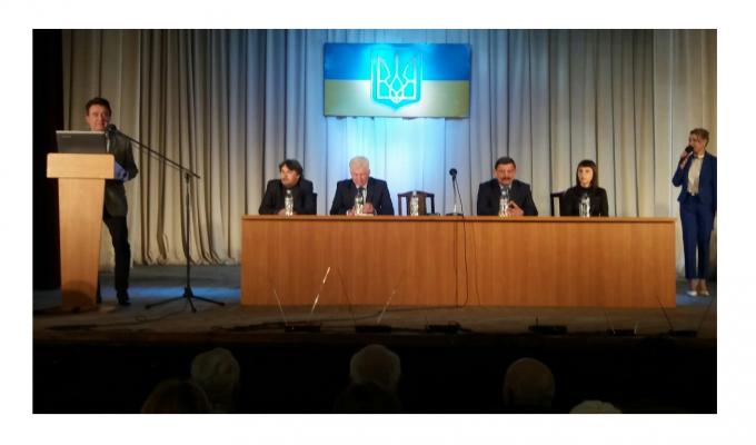 Народний депутат звітував Народний депутат звітував
