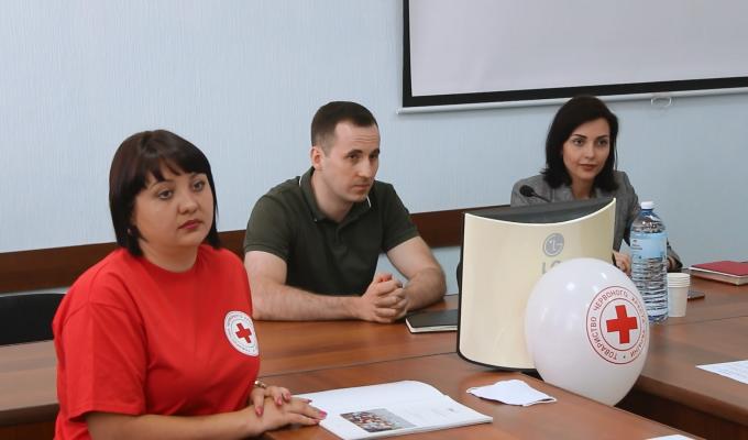 Звітно-виборча конференція Старобільської районної організації Товариства Червоного Хреста України 
