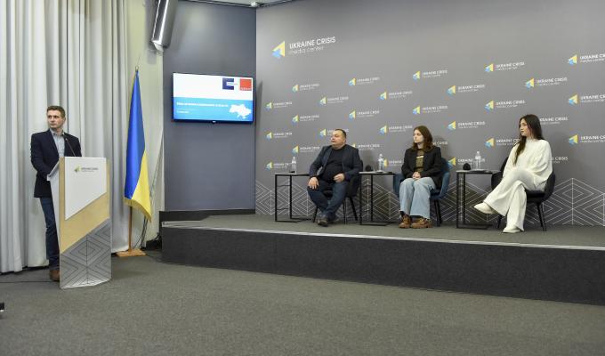 Найвищий рівень довіри в суспільстві — до військових, які зараз воюють, — загальнонаціональне опитування Найвищий рівень довіри в суспільстві — до військових, які зараз воюють, — загальнонаціональне опитування