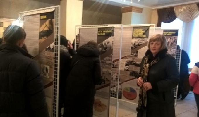 Банерна виставка «Україна 1932-1933 – Геноцид голодом» Банерна виставка «Україна 1932-1933 – Геноцид голодом»