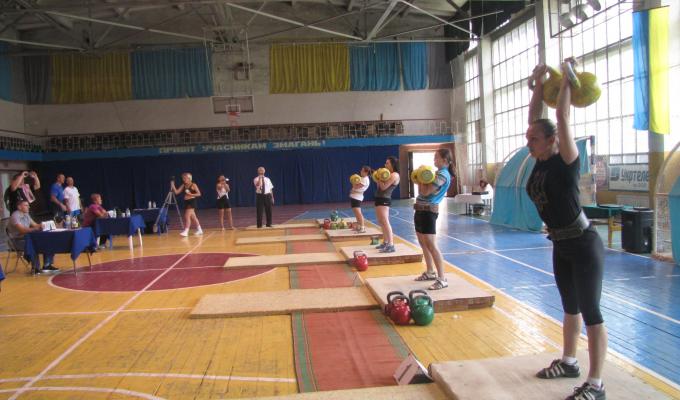 Старобільчани підкорили п'єдестал чемпіонату України з гирьового спорту