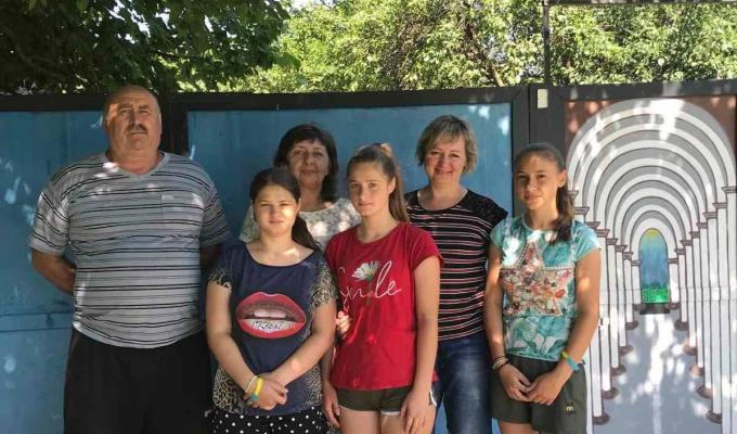 Прийомних дітей привітали з Днем родини Прийомних дітей привітали з Днем родини