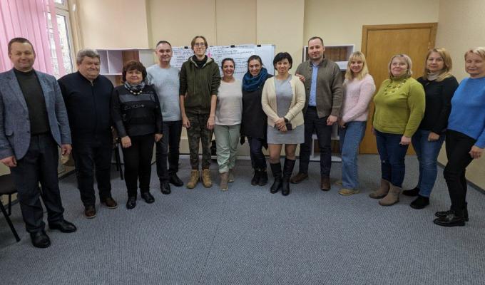 У гуманітарному хабі міста Свалява пройшов тренінг «Визначення потреб населення громади у соціальних послугах та їх приорітизація» У гуманітарному хабі міста Свалява пройшов тренінг «Визначення потреб населення громади у соціальних послугах та їх приорітизація»