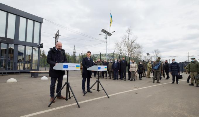 ЄС запроваджує нову програму підтримки економічного розвитку та надання державних послуг на Донбасі ЄС запроваджує нову програму підтримки економічного розвитку та надання державних послуг на Донбасі