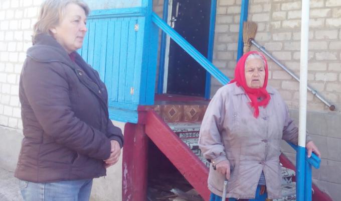 Комунальною установою «Старобільський територіальний центр соціального обслуговування (надання соціальних послуг)» проводиться підготовча робота до осінньо-зимового періоду 2019-2020 роки Комунальною установою «Старобільський територіальний центр соціального обслуговування (надання соціальних послуг)» проводиться підготовча робота до осінньо-зимового періоду 2019-2020 роки