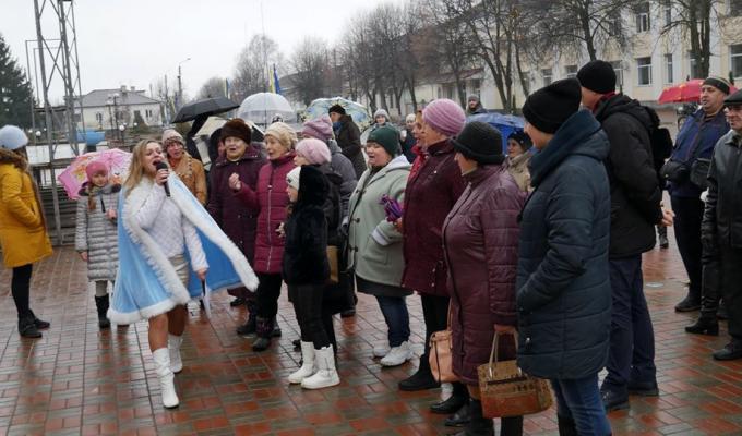 «Новорічне караоке-шоу «Зірка на ялинці» «Новорічне караоке-шоу «Зірка на ялинці»