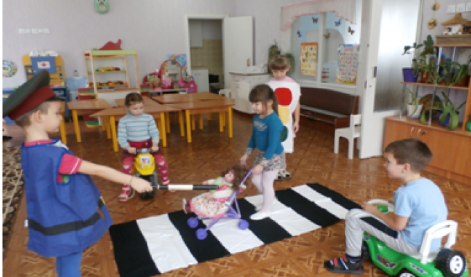 В загальноосвітніх та дошкільних навчальних закладах Старобільського району проводились два місячники: «Дитина йде до школи» та «Увага! Діти - на дорозі!» В загальноосвітніх та дошкільних навчальних закладах Старобільського району проводились два місячники: «Дитина йде до школи» та «Увага! Діти - на дорозі!»
