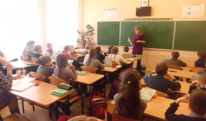 Ігротека «Вчимося працювати дружно» Ігротека «Вчимося працювати дружно»
