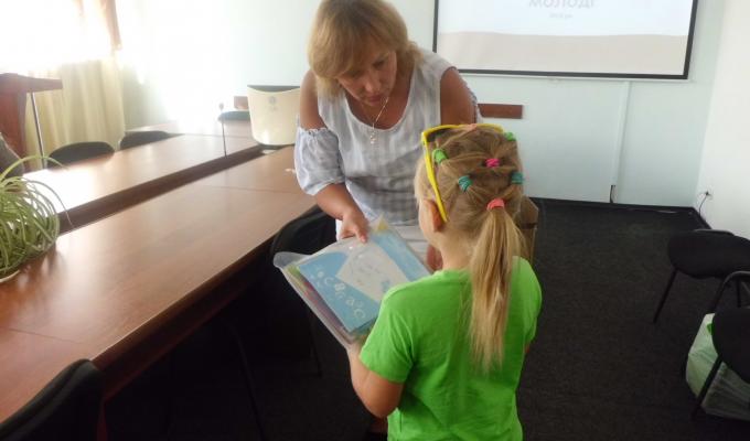 Благодійна акція «Збери дитину до школи» Благодійна акція «Збери дитину до школи»