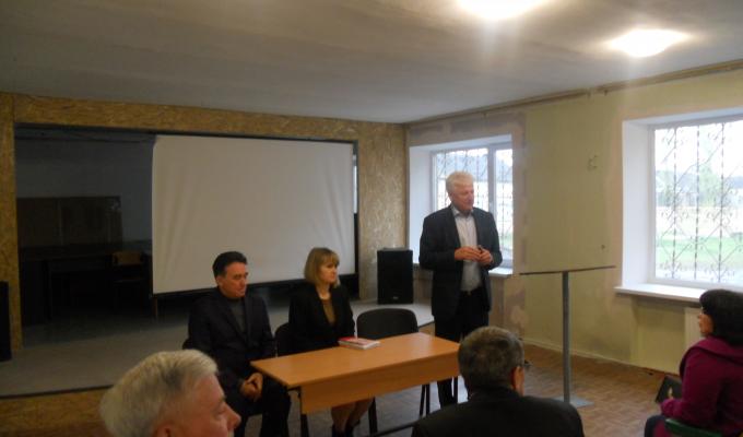 Робочий візит народного депутата України до Старобільського району Робочий візит народного депутата України до Старобільського району