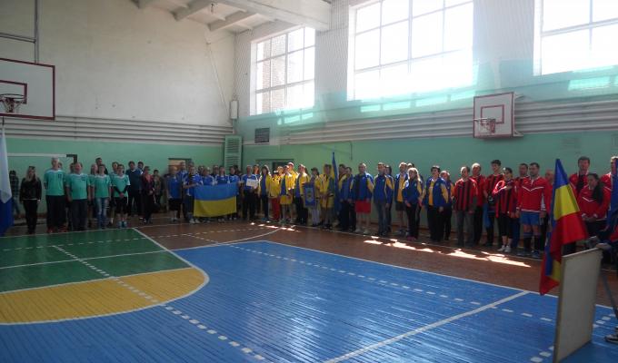 20 травня 2017 року в приміщені Старобільської ДЮСШ відбувся зональний турнір серед держслужбовців області. 20 травня 2017 року в приміщені Старобільської ДЮСШ відбувся зональний турнір серед держслужбовців області.