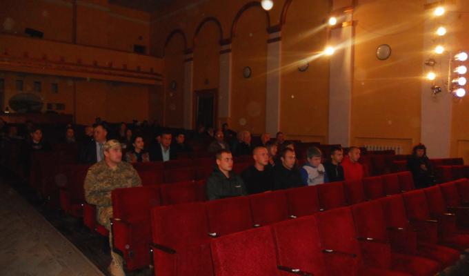 Старобільщина проводила на строкову службу призовників району Старобільщина проводила на строкову службу призовників району