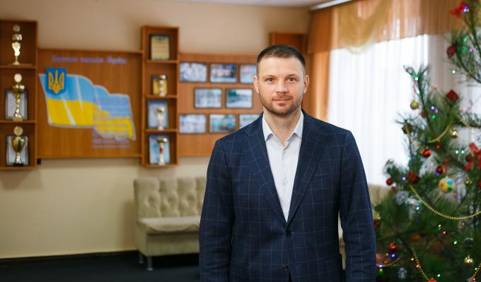 Привітання голови Старобільської РДА Віталія Кононова з новорічними святами Привітання голови Старобільської РДА Віталія Кононова з новорічними святами