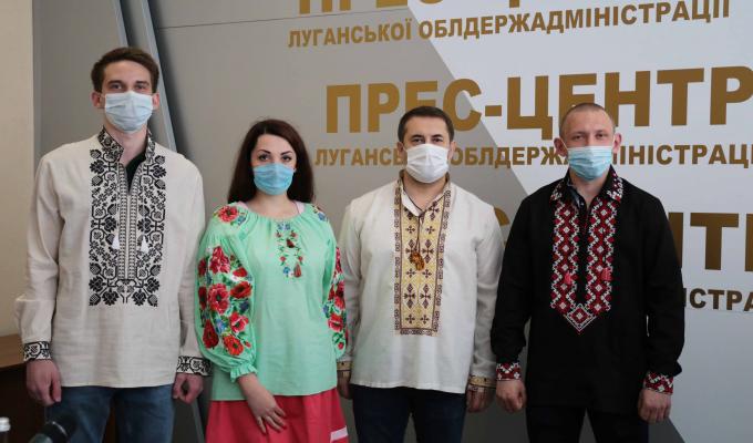 Вишиванки для героїв Вишиванки для героїв