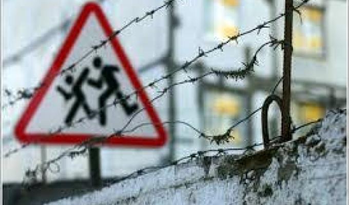 З метою попередження злочинності неповнолітніх місцевою прокуратурою проведено профілактичні бесіди