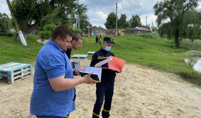 Проведено перевірку готовності пляжу міста Старобільськ до купального сезону Проведено перевірку готовності пляжу міста Старобільськ до купального сезону