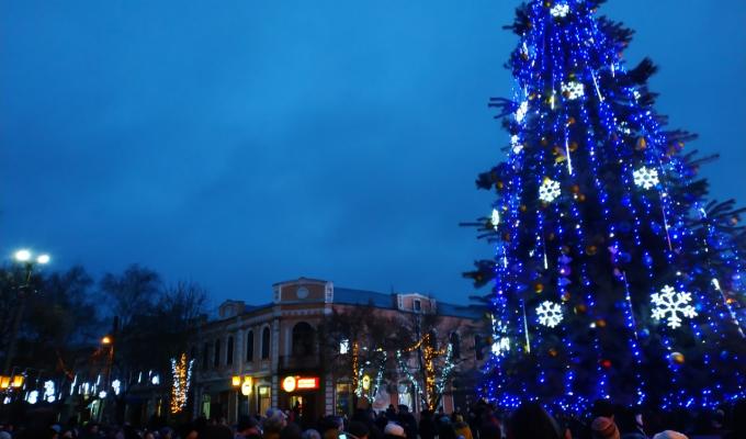 Урочисте відкриття Новорічної ялинки Урочисте відкриття Новорічної ялинки