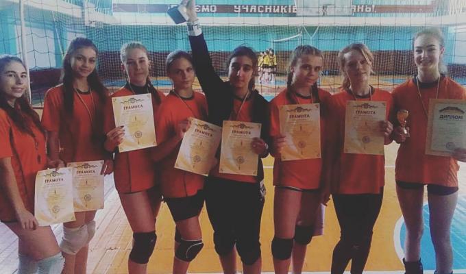 Перемога юних волейболісток Перемога юних волейболісток
