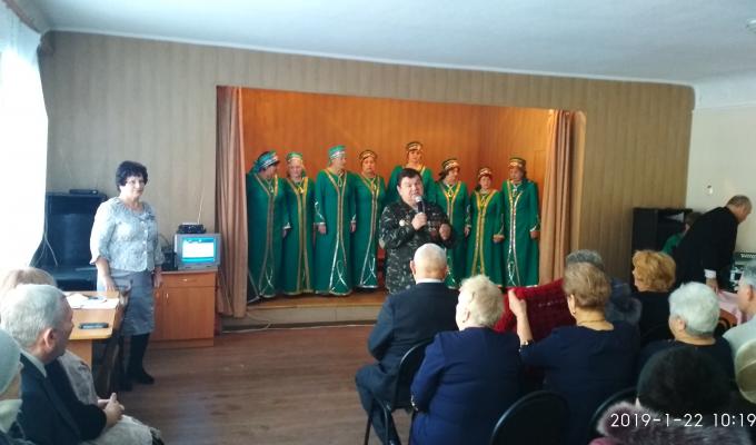 Уклін живим – загиблим слава Уклін живим – загиблим слава