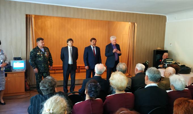 Керівництво Старобільської райдержадміністрації відвідало та привітало учасників бойових дій Другої світової війни Керівництво Старобільської райдержадміністрації відвідало та привітало учасників бойових дій Другої світової війни