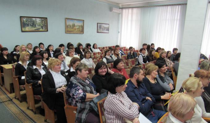 «Формування інформаційно-комунікаційної компетентності учнів сільської гімназії у глобальному освітньому просторі» «Формування інформаційно-комунікаційної компетентності учнів сільської гімназії у глобальному освітньому просторі»