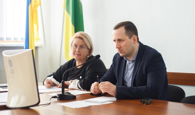 Засідання круглого столу щодо визначення заходів покращення екологічного стану водної артерії Старобільського району річки Айдар Засідання круглого столу щодо визначення заходів покращення екологічного стану водної артерії Старобільського району річки Айдар