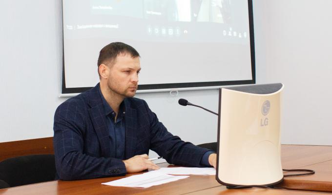 Проведена робоча нарада з питання стану вакцинації населення від COVID-19 Проведена робоча нарада з питання стану вакцинації населення від COVID-19