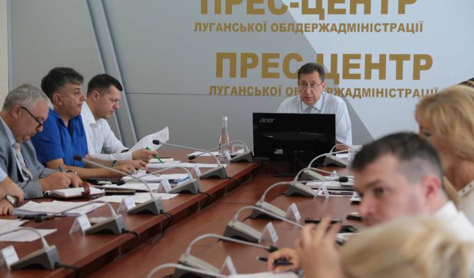 Віталій Комарницький: заклади освіти Луганщини повинні бути вчасно підготовлені до навчального року Віталій Комарницький: заклади освіти Луганщини повинні бути вчасно підготовлені до навчального року