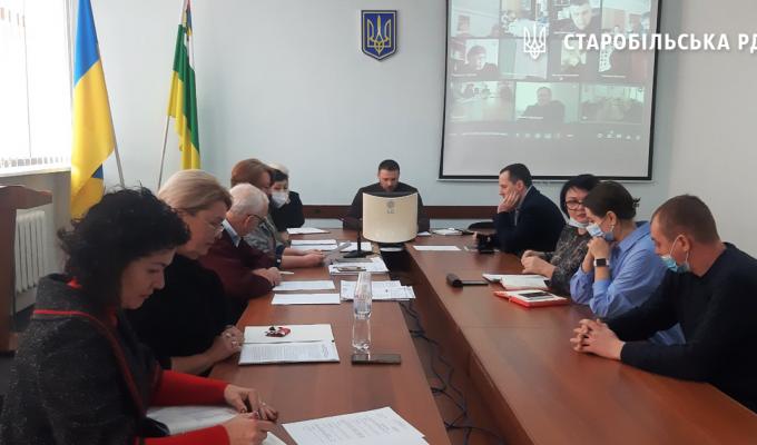 Відбулась оперативна нарада у голови Старобільської районній державній адміністрації Віталія Кононова