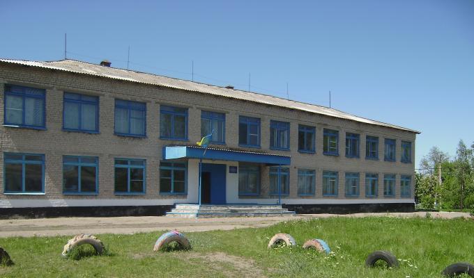 Зустріч заступника голови Старобільської РДА з батьками учнів Бондарівської ЗОШ Зустріч заступника голови Старобільської РДА з батьками учнів Бондарівської ЗОШ