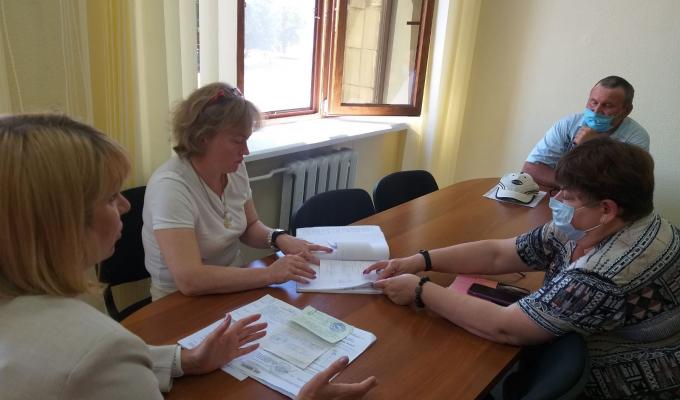 Розглянули звернення громадян на Урядову гарячу лінію 1545 Розглянули звернення громадян на Урядову гарячу лінію 1545