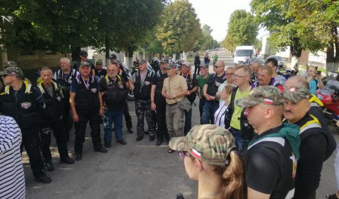 Традиційний моторейд за участю громадян Польщі та представників генерального консульства Республіки Польща Традиційний моторейд за участю громадян Польщі та представників генерального консульства Республіки Польща