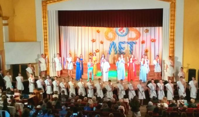85 річниця Старобільського обласного медичного училища 85 річниця Старобільського обласного медичного училища