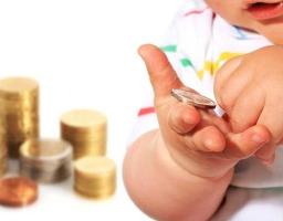 Консультує Міністр юстиції України: сплата аліментів - гарантоване право того з батьків, хто живе окремо, бачитися з малюком