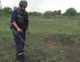 Піротехніками на Луганщині вилучено 40 одиниць вибухонебезпечних предметів 