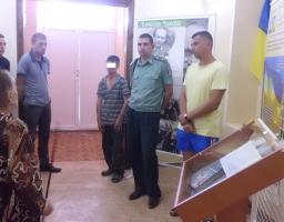 Заходи до Дня Прапору та Дня незалежності України для осіб, які перебувають у конфлікті з законом