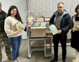 В приміщенні гуманітарного хабу «Біловодщина незламна» розпочата робота з організації пересувної бібліотеки