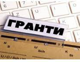 Гранти через «Дію»: держава надає до 400 тисяч гривень на гектар для розвитку садівництва