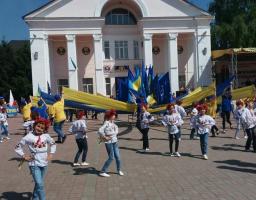 Відбувся районний фестиваль, присвячений Дню української вишиванки та 15-й річниці Дня Європи