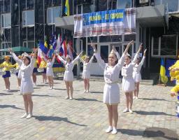 17 травня, відбувся районний фестиваль, присвячений Дню української вишиванки та Дню Європи.