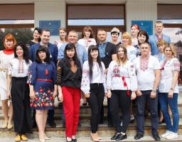 Вітання з Днем вишиванки