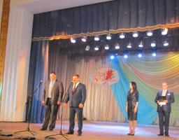 Жінки, любов, весна!