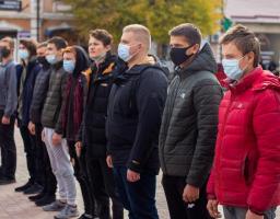В Старобільську відбулися проводи десяти призовників осіннього призову 2021 року