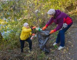 Прибрали береги річки Айдар в Старобільську
