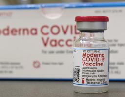 Старобільський ЦПСМД отримав вакцину проти COVID-19 - Moderna